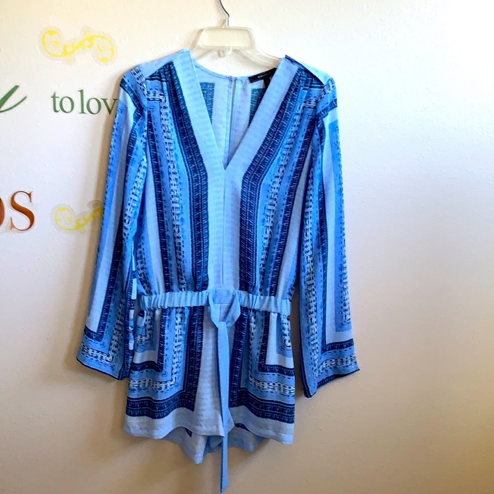 BCBGmaxazria  blue pattern jumper/romper size s